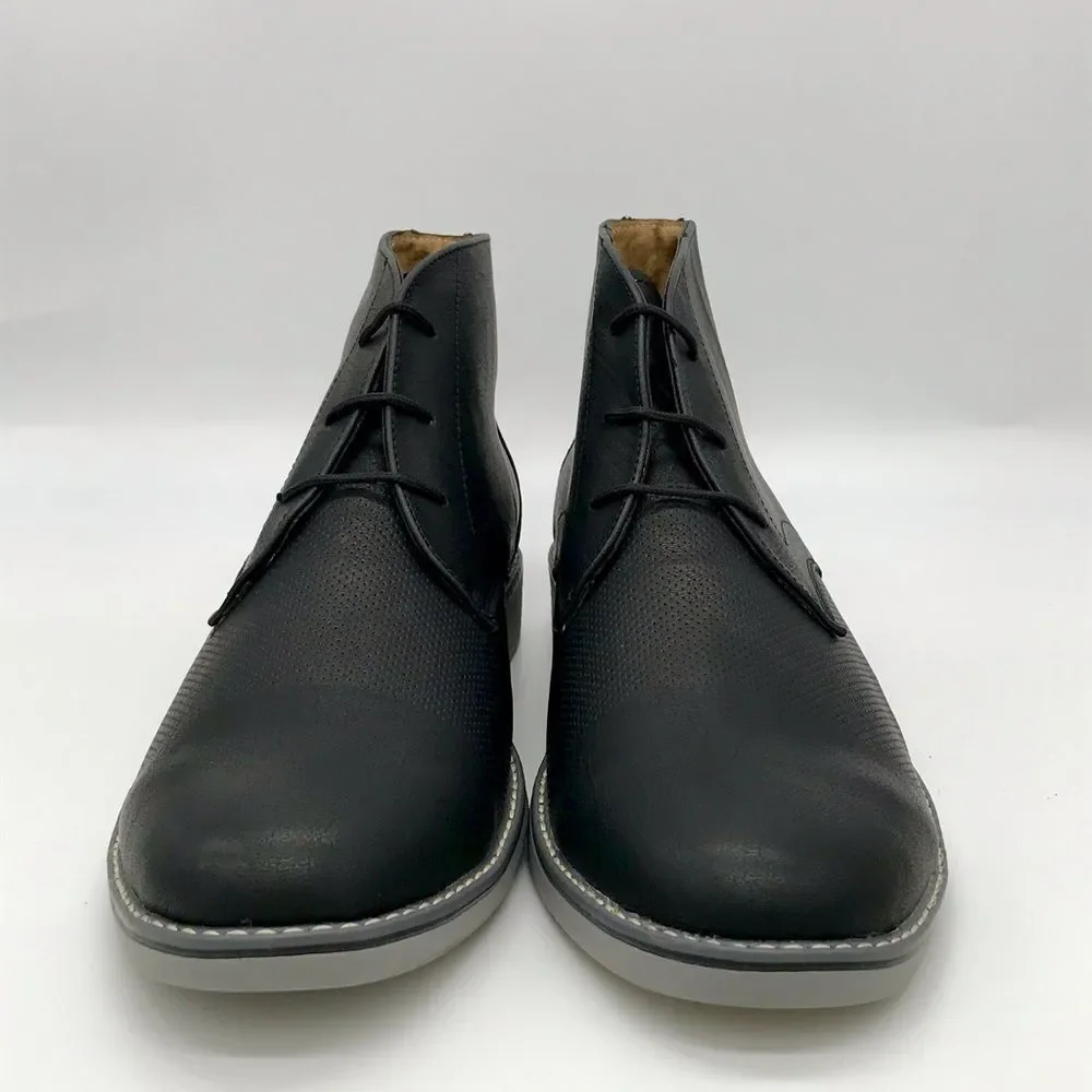 Chukka boots